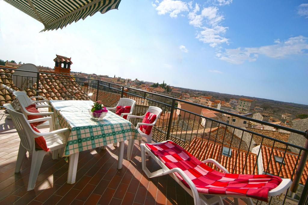 Guest House Robert I Mirna Bale Exterior foto