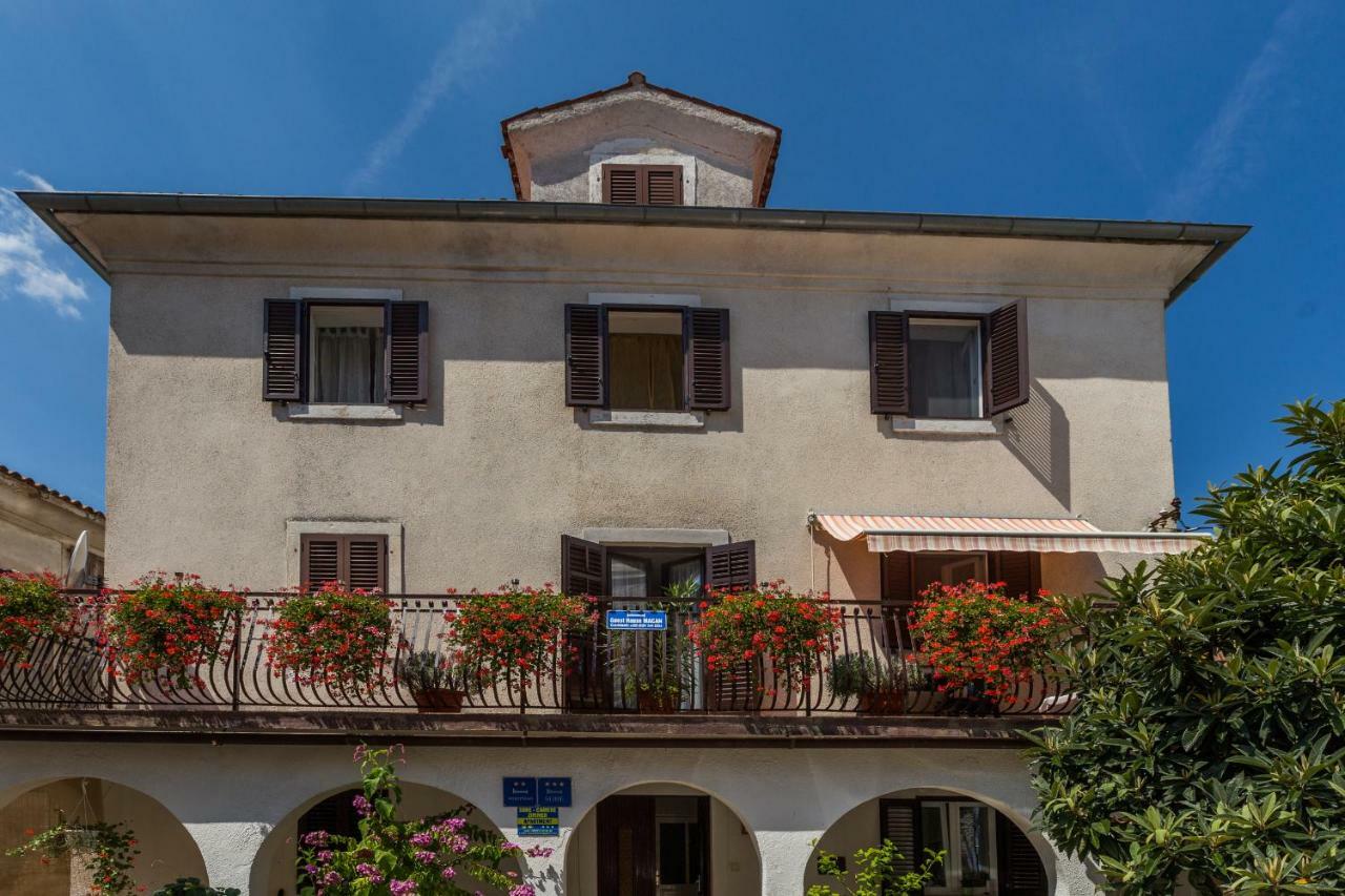 Guest House Robert I Mirna Bale Exterior foto