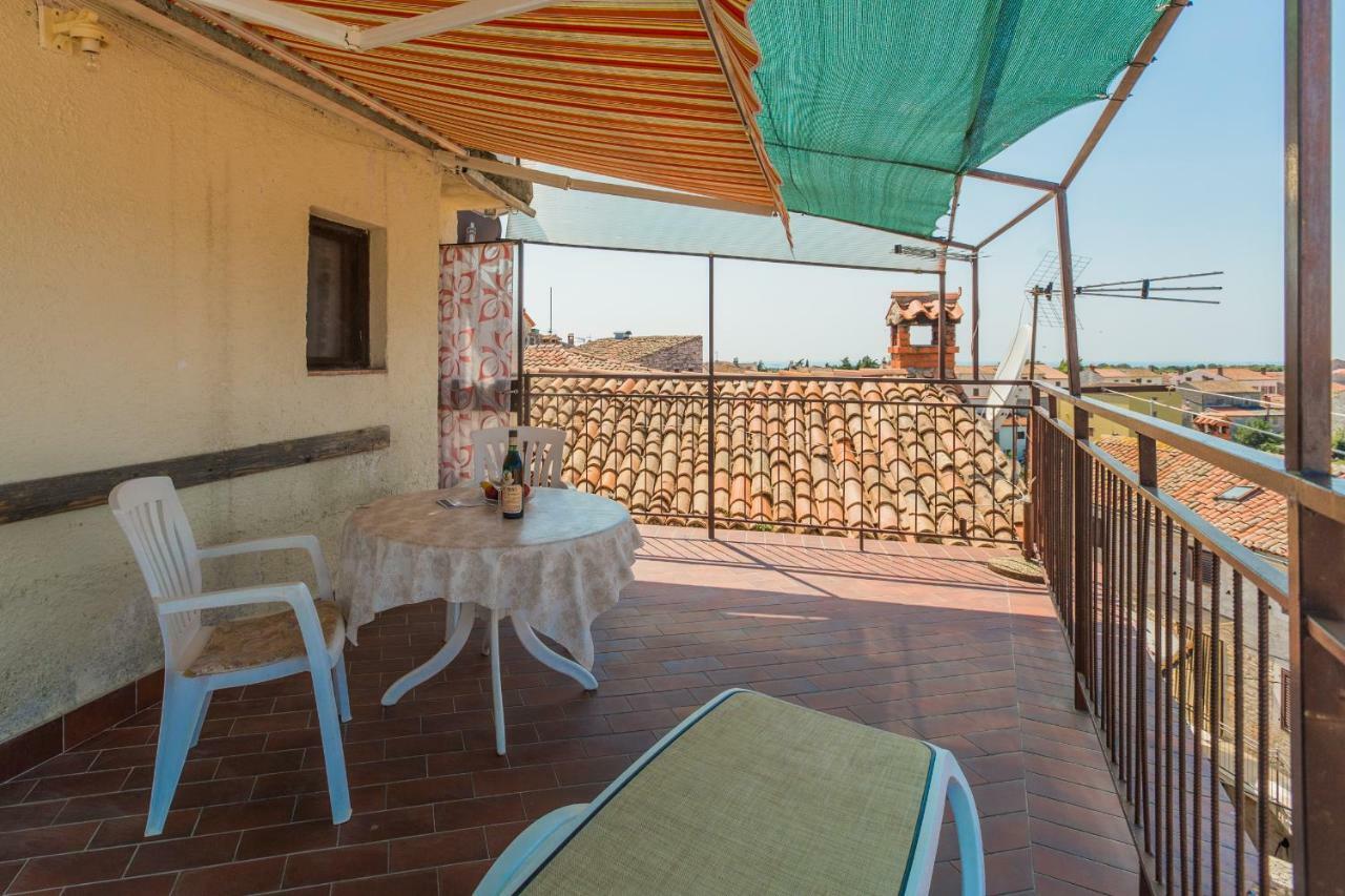 Guest House Robert I Mirna Bale Exterior foto